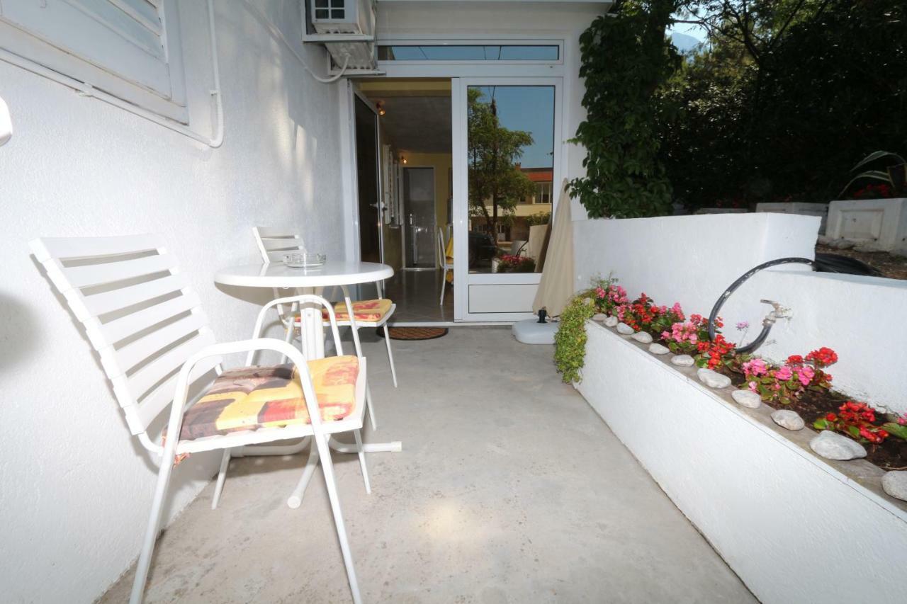 Studio Kotiska Makarska Exterior foto